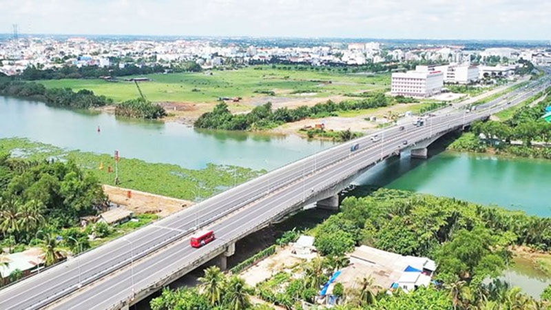 Long An ưu tiên kết nối giao thông với TP. Hồ Chí Minh